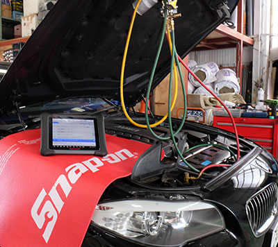 LOOPにお任せください キズヘコミ修理・整備・車検はこちら 無料見積り・簡単WEB予約・代車貸出